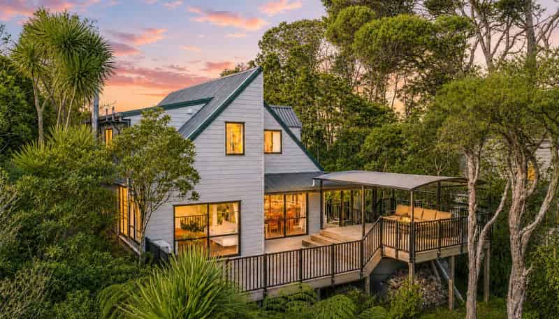 72 Crows Road, Swanson