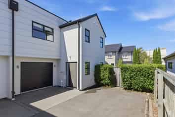 10/34 John Campbell Crescent, Hillmorton