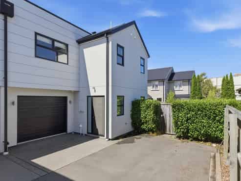 10/34 John Campbell Crescent, Middleton