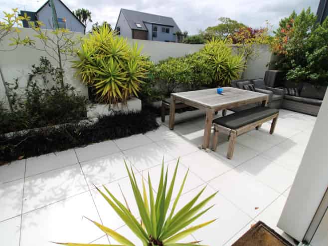 1/42 Seddon Street, Sydenham