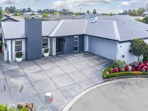 15 Belgrave Drive, Rangiora
