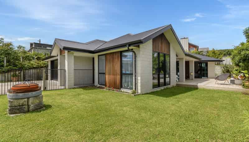 6 Materawaho Way, Pyes Pa