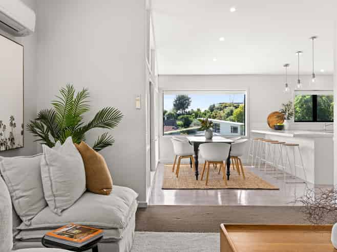 9 Busby Hill, Havelock North