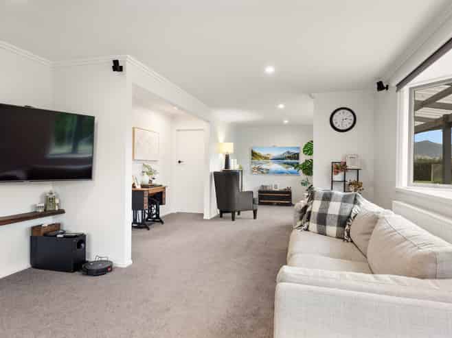 42 Knapdale Road, Whiterigg