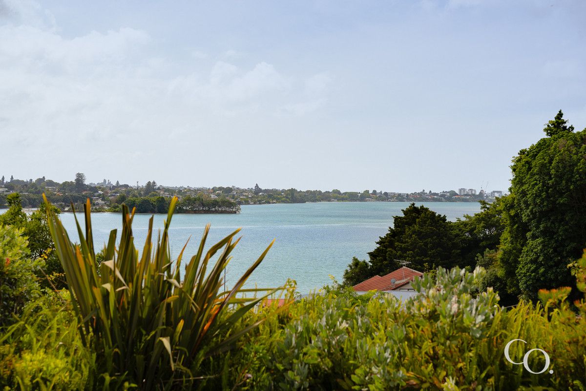 Elevated Privacy with Panoramic Views - Ansicht 2