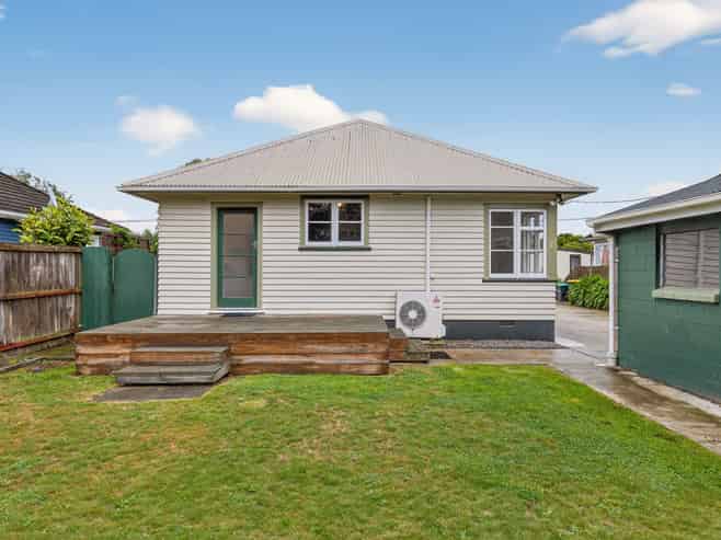 44 Willryan Avenue, New Brighton