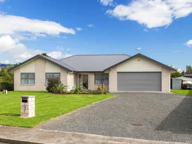 9 Mylindas Road, Whakatiwai
