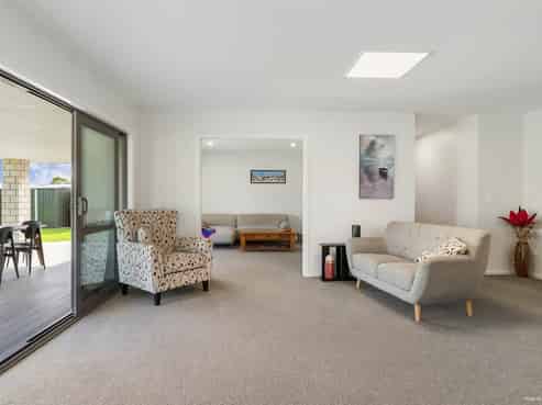 9 Mylindas Road, Whakatiwai