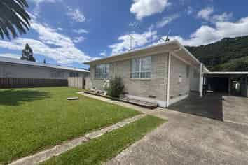 15 Mary Henry Place, Whakatane