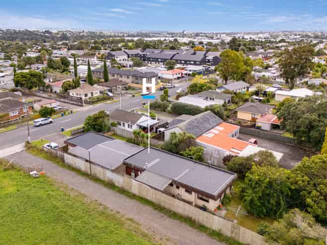 130A Bruce McLaren Road, Henderson