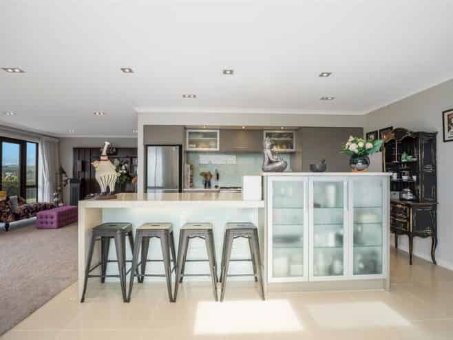 12 Aoraki Rise, Aotea