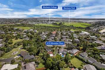 2/15 Micawber Place, Mellons Bay