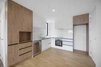 6/16 Treasure Lane, Te Atatu South