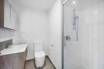 6/16 Treasure Lane, Te Atatu South