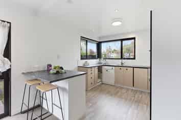 16 Fernbrook Place, Saint Albans