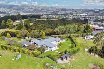 270 Chain Hills Road, Fairfield