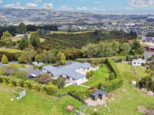 270 Chain Hills Road, Chain Hills