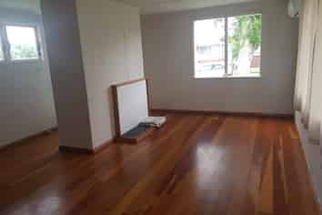 60 Daphne Street, Kaiti