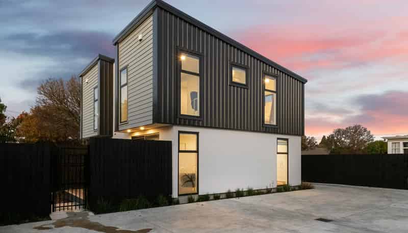 2/7 Hinemoa Street, Spreydon