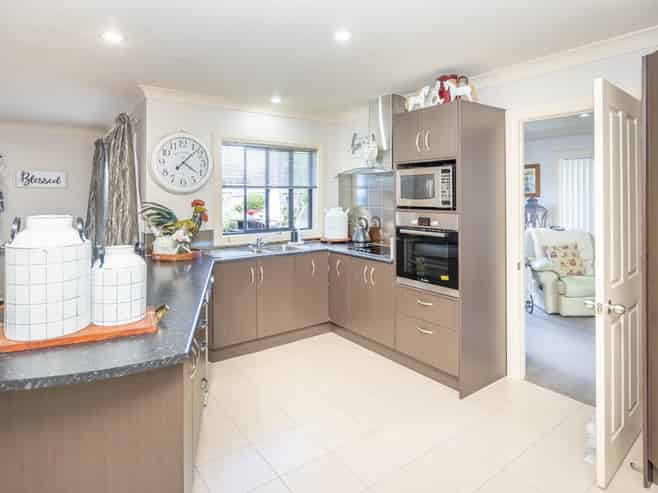 18 Gambia Grove, Flagstaff