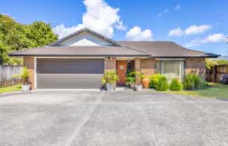 18 Gambia Grove, Flagstaff