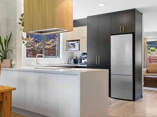 121 Bell Street, Judea