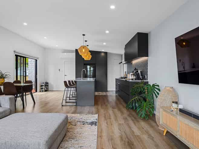 50 Waitikiri Drive, Burwood