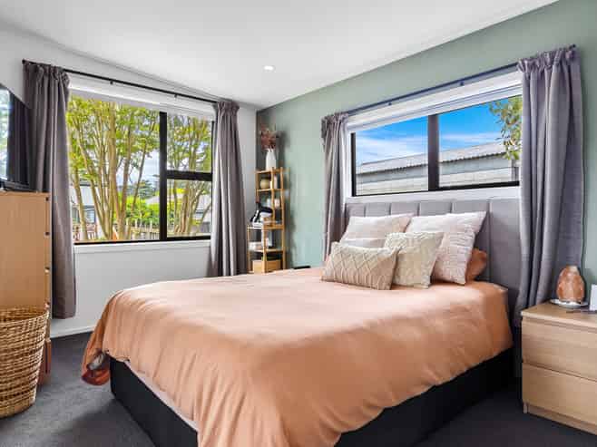 50 Waitikiri Drive, Burwood