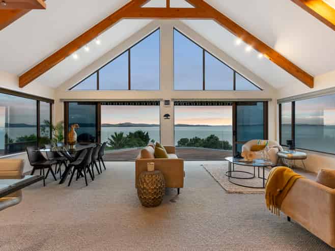 6 Sea View Terrace, Maraetai