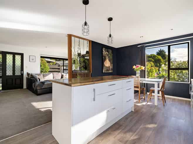 30 Remarkables Crescent, Frankton