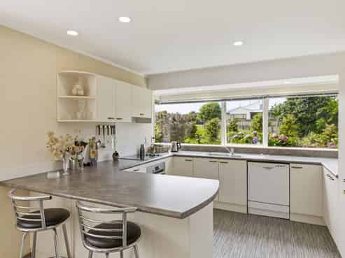 34 Sunburst Court, Paraparaumu Beach