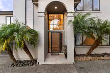 30 Scarlet Oak Drive, Schnapper Rock