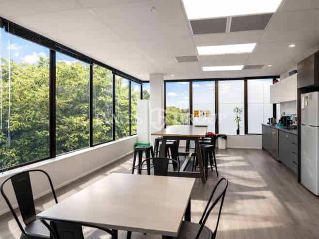 Freehold Office | Long Term Income