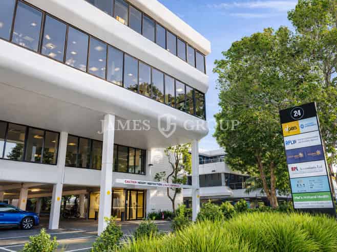 Freehold Office | Long Term Income