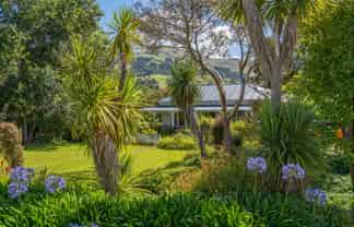 5849 Christchurch Akaroa Road, Duvauchelle