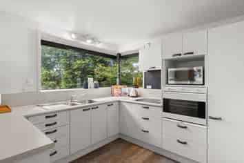 45 Karnak Crescent, Avonhead