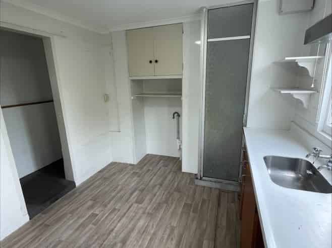 4a Simla Terrace , Napier Hill