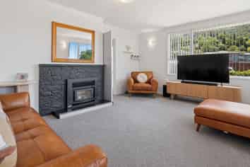 304 Clayton Road, Pukehangi