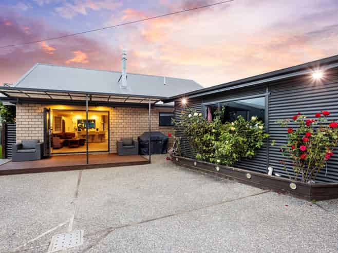 297C Gladstone Road North, Mosgiel