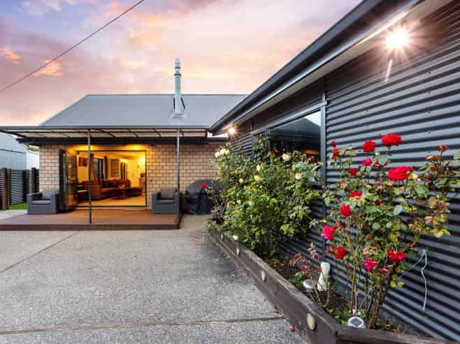 297C Gladstone Road North, Mosgiel