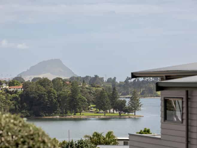 36 Downing Place, Welcome Bay