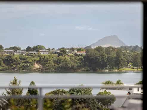 36 Downing Place, Welcome Bay