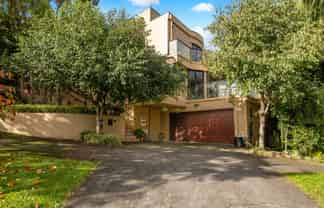 1 Clarendon Road, Saint Heliers