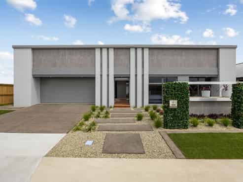 8 Sofia Way, Flagstaff