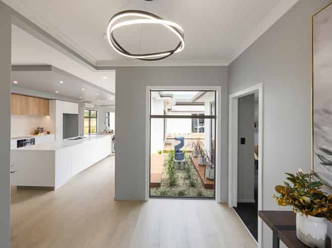 8 Sofia Way, Flagstaff