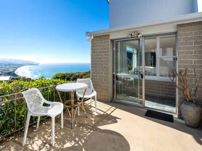 25 Sutcliffe Street, Saint Clair