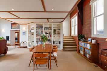 2/32 Pitt Street, Wadestown