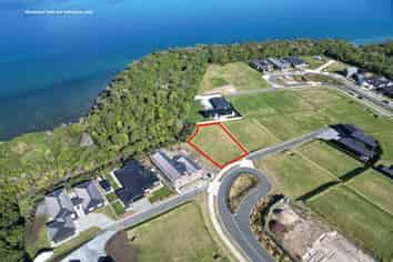 16 Broadleaf Way, Kinloch
