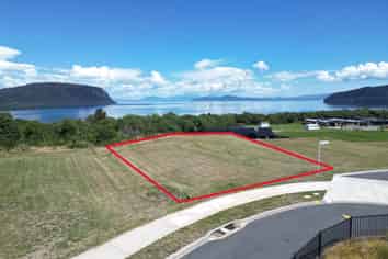 16 Broadleaf Way, Kinloch