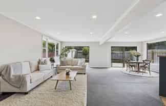 8 Te Motu Road, Pukerua Bay